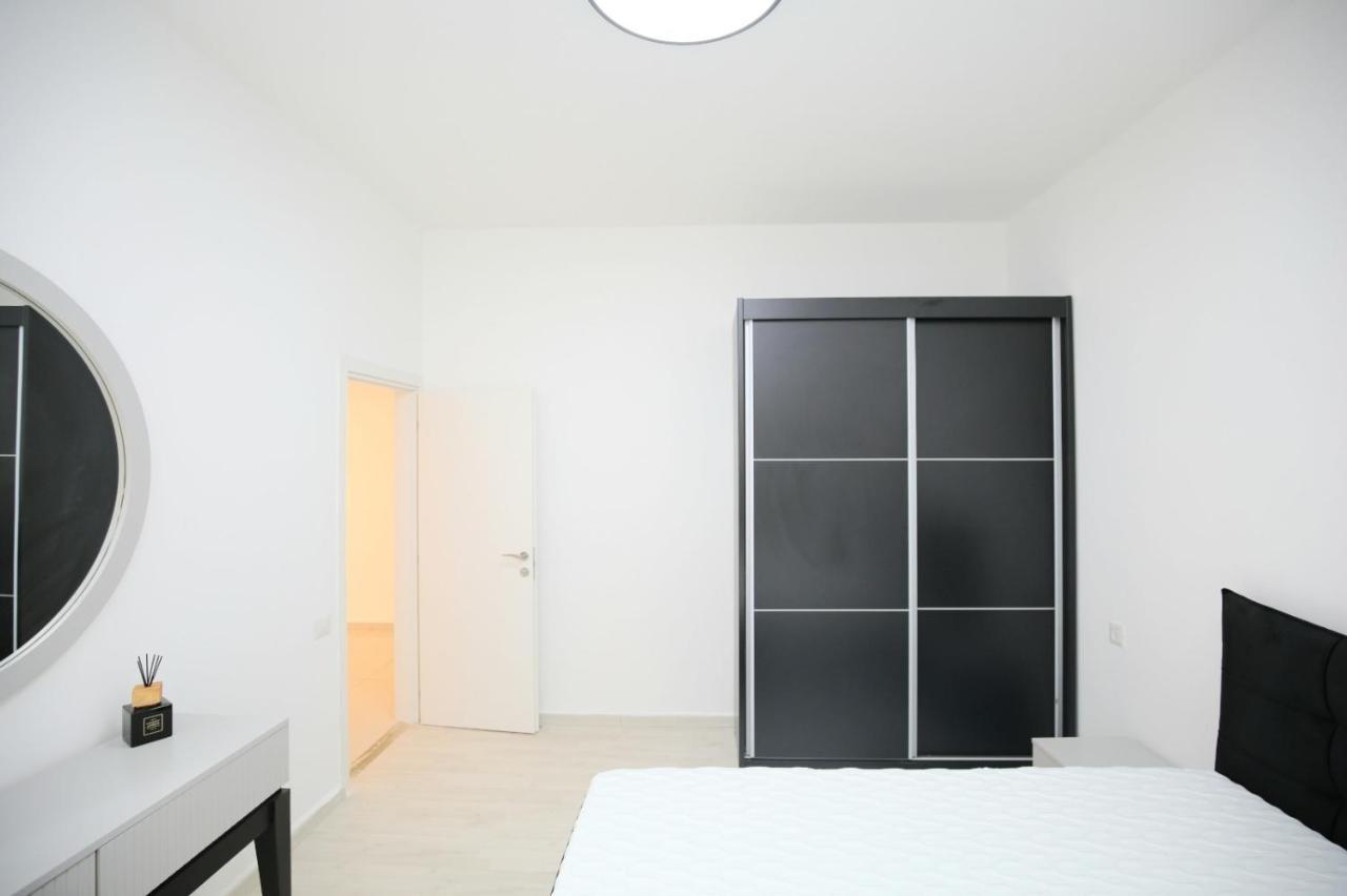 City Center Luxury Apartment In Netanya Luaran gambar